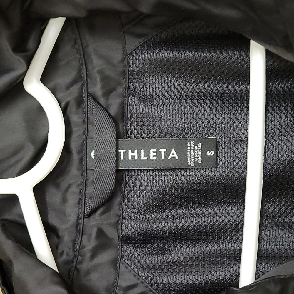 NWT Athleta Escape Jacket - Picture 9 of 12